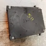CAJA RELES / FUSIBLES 115083