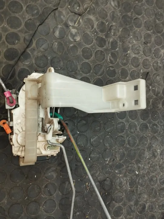 CERRADURA PUERTA DELANTERA IZQUIERDA 109256