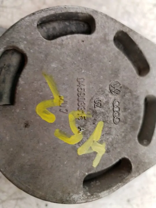 SOPORTE ALTERNADOR 114984