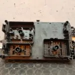 CAJA RELES / FUSIBLES 107589