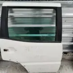 PUERTA TRASERA DERECHA 114407