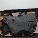 GUARNECIDO PUERTA DELANTERA IZQUIERDA 109733