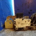 CERRADURA PUERTA DELANTERA DERECHA 99673