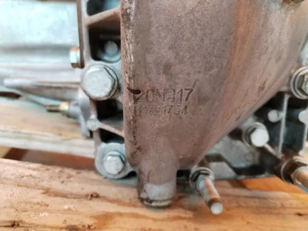 CAJA CAMBIOS 115214