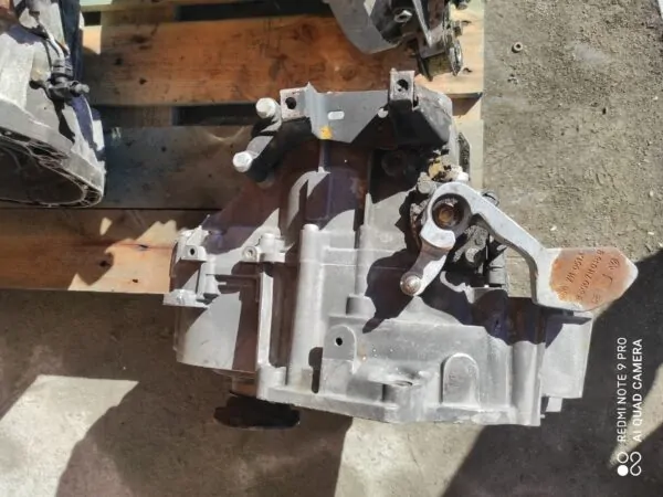 CAJA CAMBIOS 93518