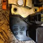 CERRADURA PUERTA TRASERA IZQUIERDA 99699