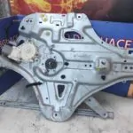 ELEVALUNAS DELANTERO DERECHO 95978