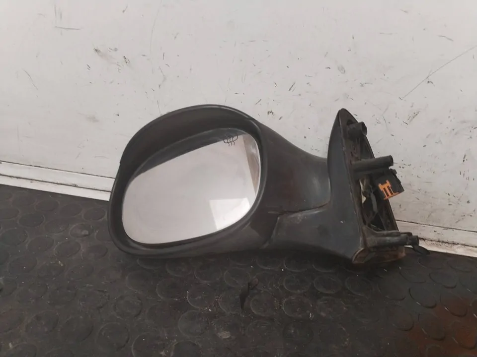 RETROVISOR IZQUIERDO 112223