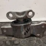 SOPORTE MOTOR DERECHO 109614