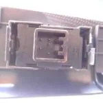 MANDO ELEVALUNAS DELANTERO DERECHO 92323