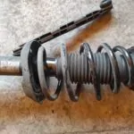 AMORTIGUADOR DELANTERO IZQUIERDO 94622