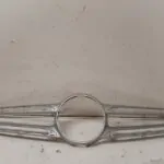 REJILLA DELANTERA 113424