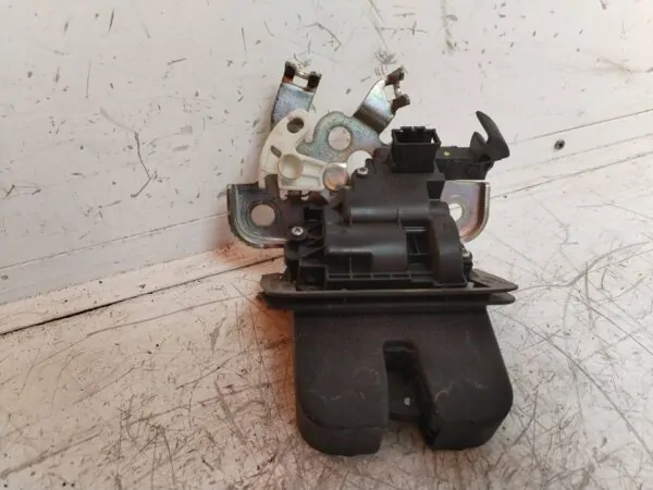 CERRADURA MALETERO / PORTON 114562