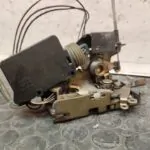 CERRADURA PUERTA DELANTERA IZQUIERDA 109251