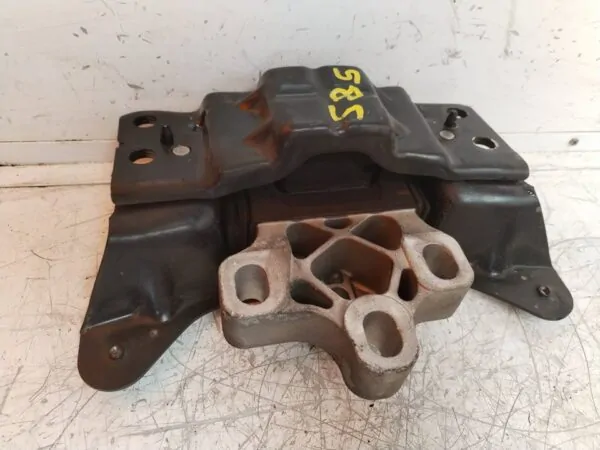 SOPORTE MOTOR 114557