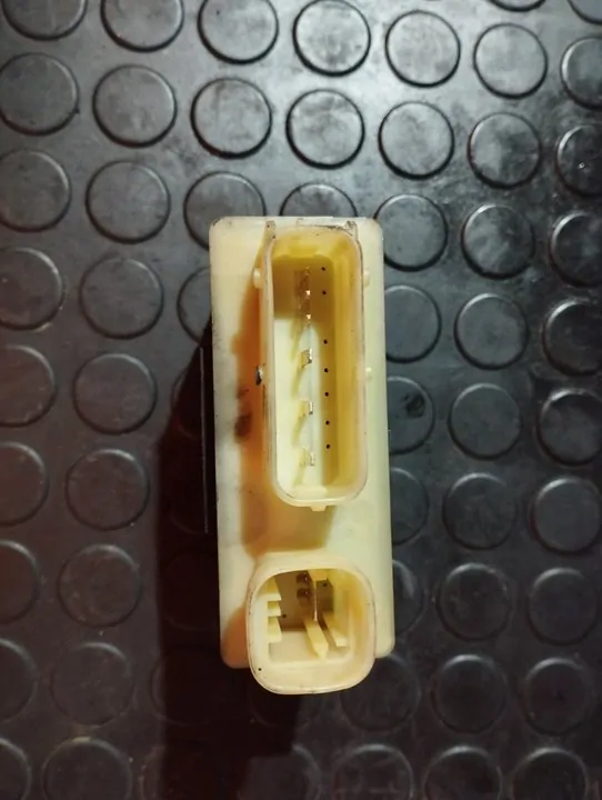 CAJA PRECALENTAMIENTO 109844