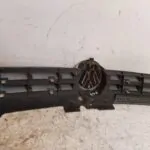 REJILLA DELANTERA 114923