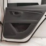 PUERTA TRASERA DERECHA 114257