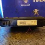 CAJA RELES / FUSIBLES 100580