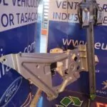 MOTOR ELEVALUNAS DELANTERO DERECHO 94218