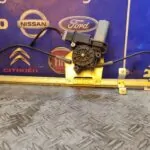 ELEVALUNAS DELANTERO DERECHO 99906