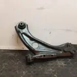 BRAZO SUSPENSION INFERIOR DELANTERO DERECHO 106586