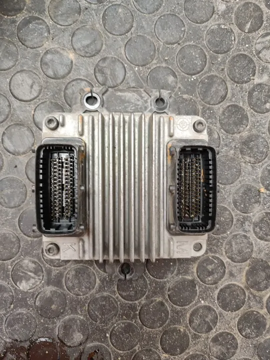 CENTRALITA MOTOR UCE 106257