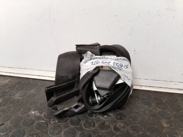 CINTURON SEGURIDAD DELANTERO IZQUIERDO 110779