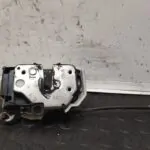 CERRADURA PUERTA DELANTERA DERECHA 109980