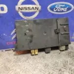 CAJA RELES / FUSIBLES 104038