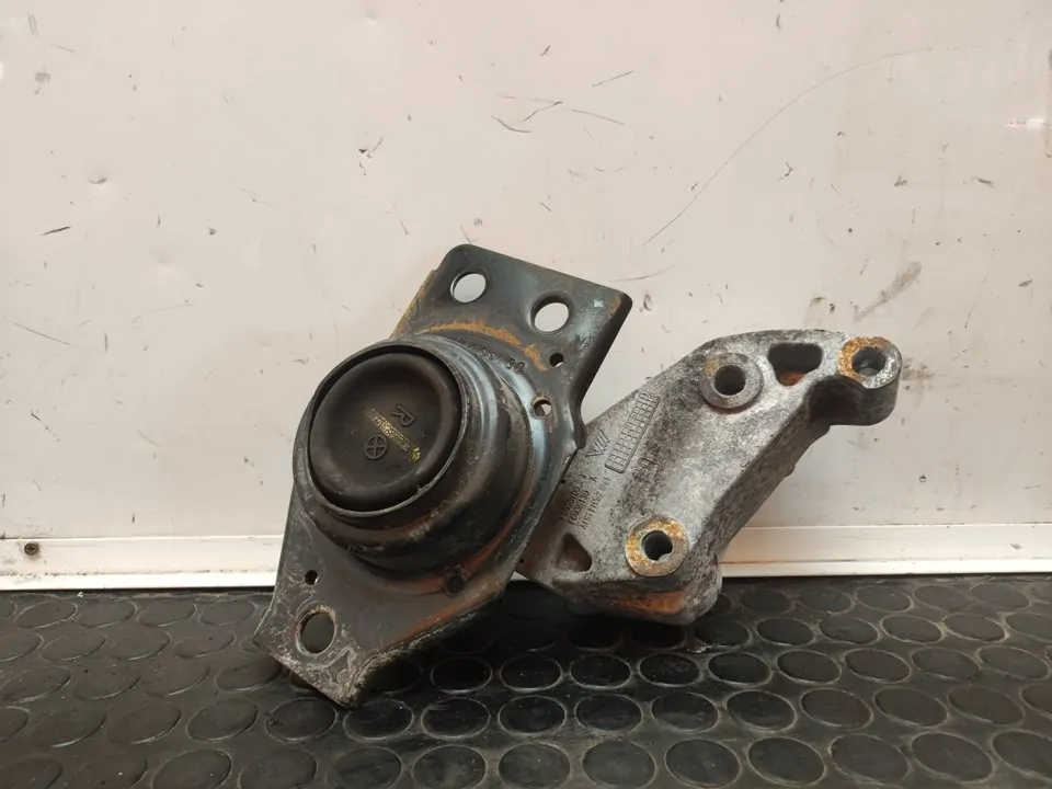 SOPORTE MOTOR 107680