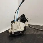 CERRADURA PUERTA TRASERA DERECHA 105615