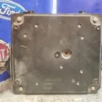CAJA RELES / FUSIBLES 104098