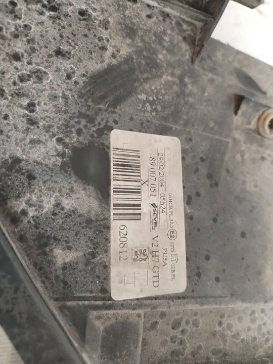 FARO IZQUIERDO 113596