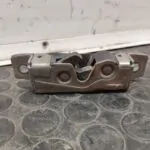 CERRADURA PUERTA LATERAL DERECHA 108936