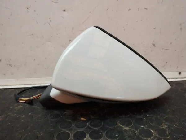 RETROVISOR IZQUIERDO 108012