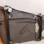MOTOR ELEVALUNAS DELANTERO DERECHO 115163