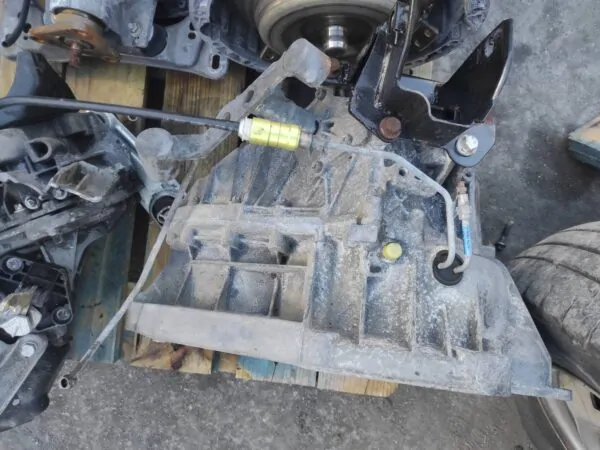 CAJA CAMBIOS 96381