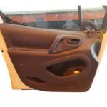 PUERTA DELANTERA IZQUIERDA 113546