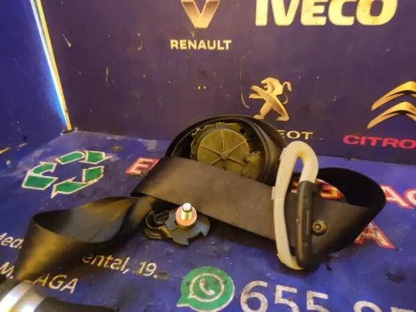 CINTURON SEGURIDAD TRASERO DERECHO 98522