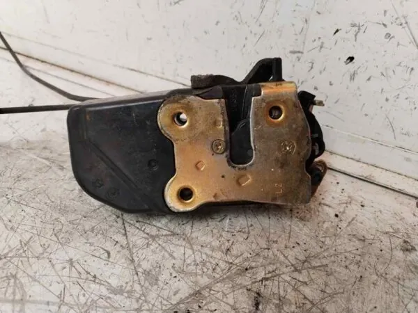 CERRADURA PUERTA TRASERA IZQUIERDA 116151