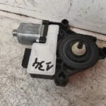 MOTOR ELEVALUNAS TRASERO DERECHO 116623