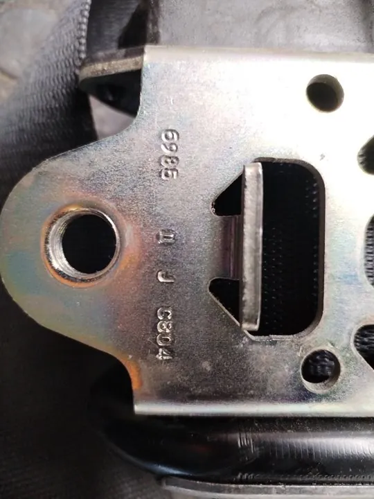 CINTURON SEGURIDAD DELANTERO DERECHO 111425