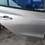 PUERTA TRASERA DERECHA 116574