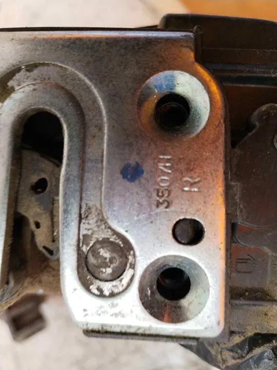 CERRADURA PUERTA DELANTERA DERECHA 116288