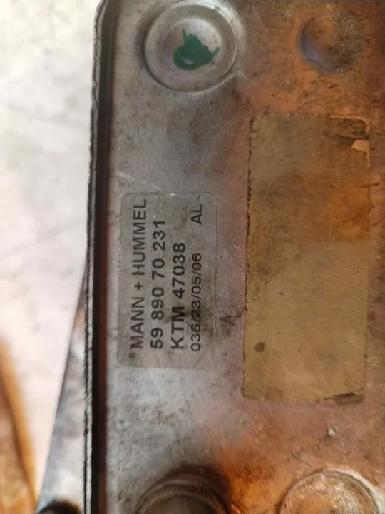 ENFRIADOR ACEITE MOTOR 115880