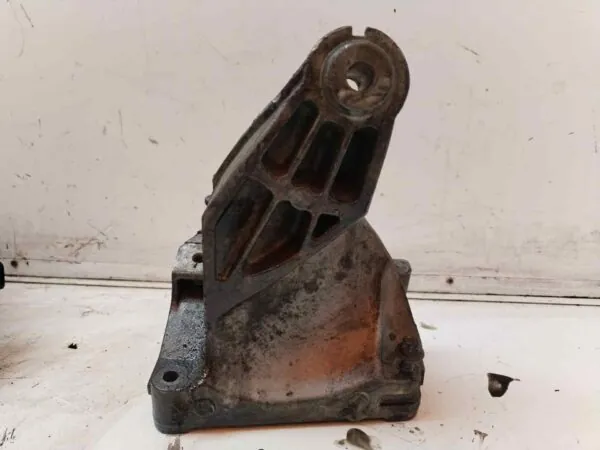 SOPORTE MOTOR 116079