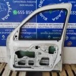 PUERTA DELANTERA DERECHA 117636