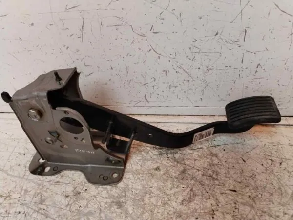 PEDAL FRENO 116807