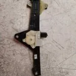 ELEVALUNAS DELANTERO DERECHO 117502